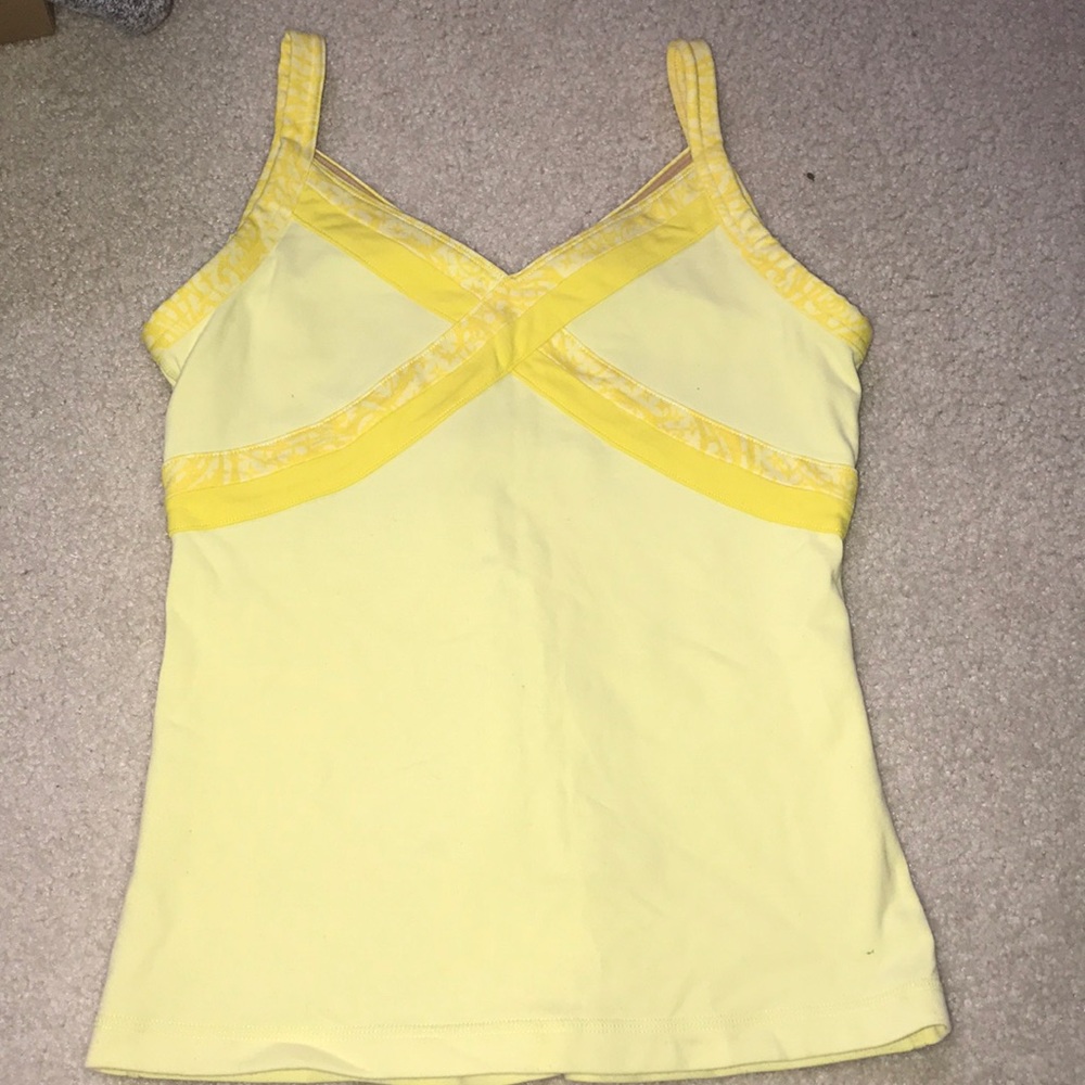 Women’s yellow lulu lemon workout tank top